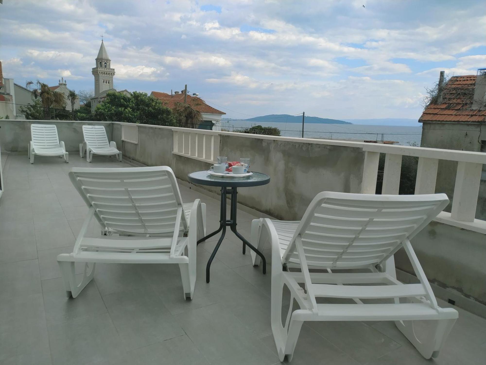 Perivoj Apartment Kaštela Екстериор снимка