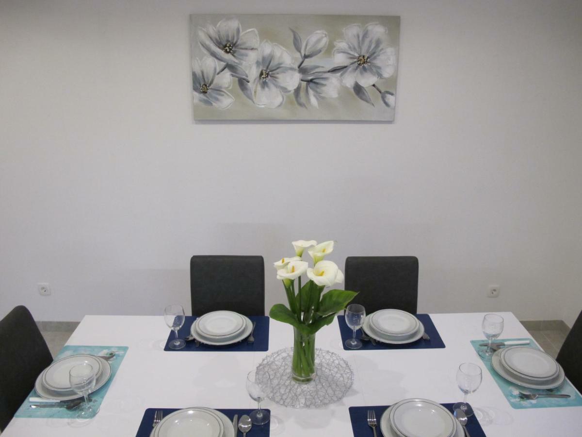 Perivoj Apartment Kaštela Екстериор снимка